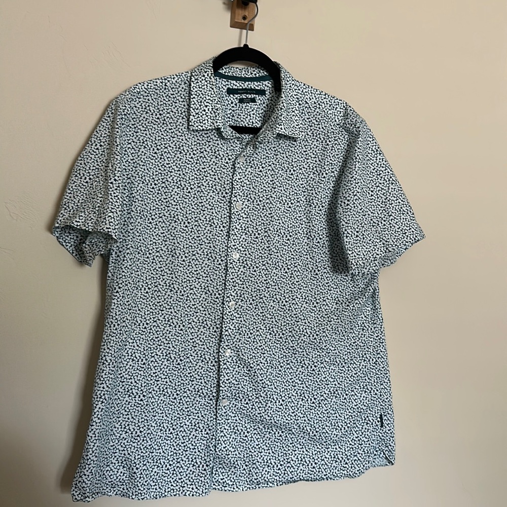 Perry Ellis Short Sleeve Shirt